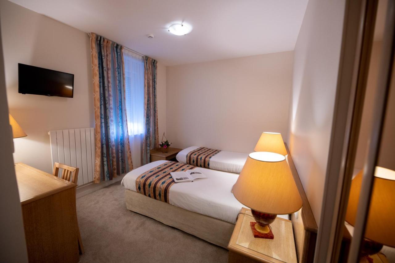 Logis Hotel Le Continental Châteauroux Екстериор снимка